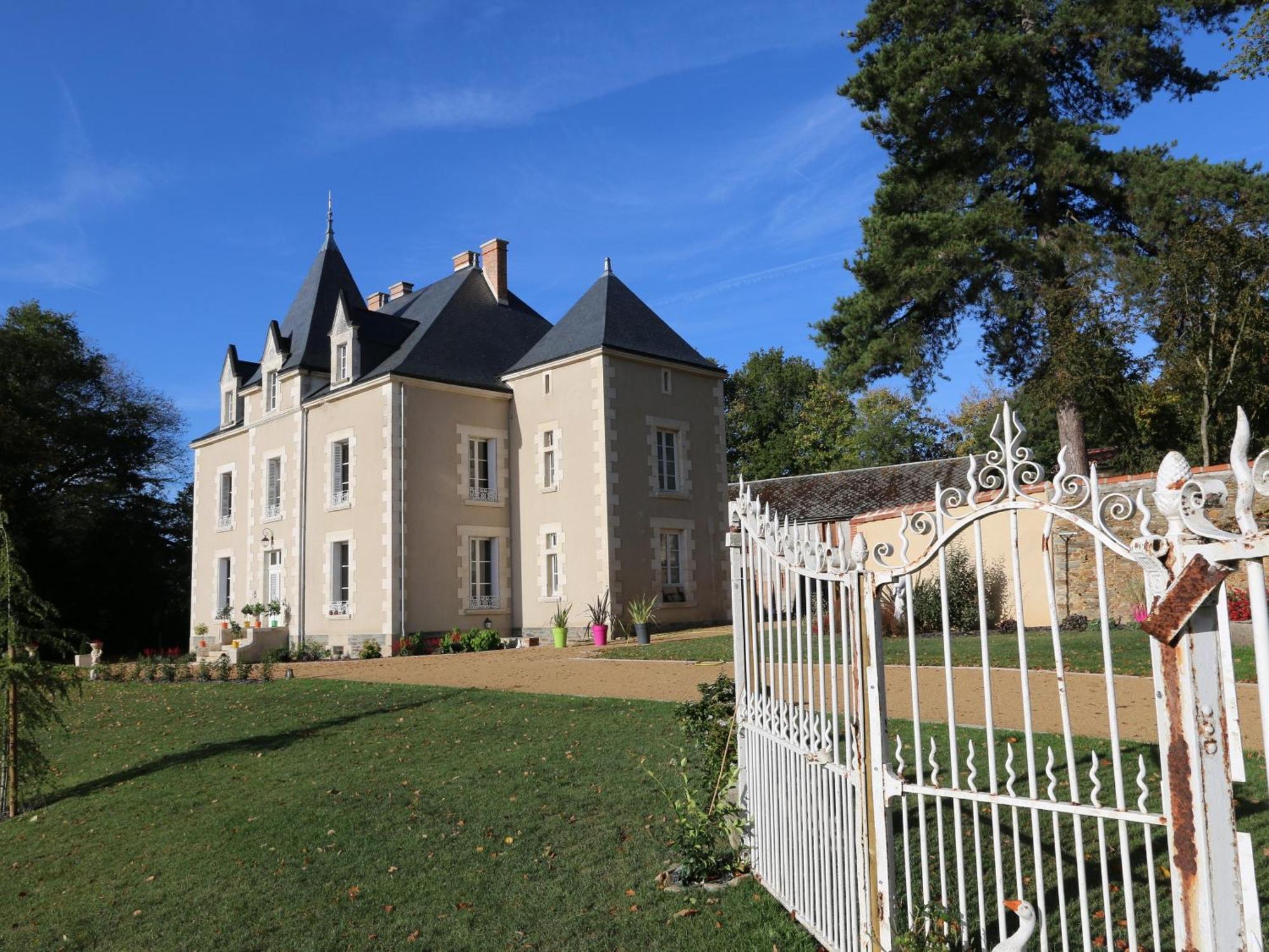 Gite L'Orangerie Villa Mouchamps Luaran gambar